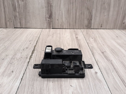 OEM BMW F10 F22 F30 F32 F33 F36 Integrated Power Supply Fuse Control Module N20