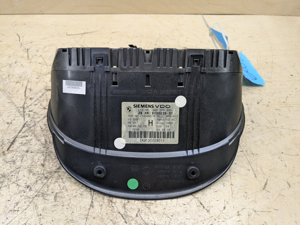 2007-2013 BMW 335i E92 Instrument Cluster Speedometer 9316151 OEM