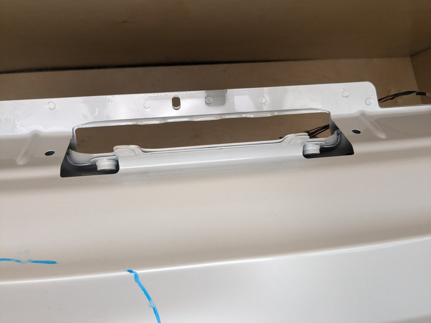 19-25 OEM BMW G05 G07 X5 X7 Rear Lower Trunk Tailgate Door Panel Deck Lid White