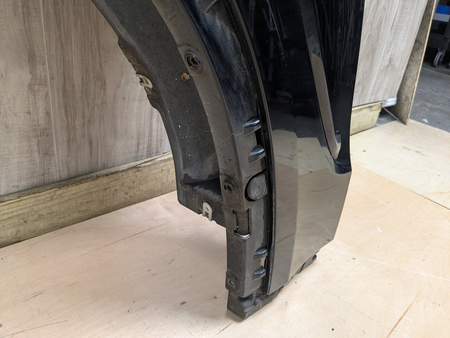 2014 - 2018 BMW X5 F85 Front Left Driver Fender Panel 8056337 S63B44T2