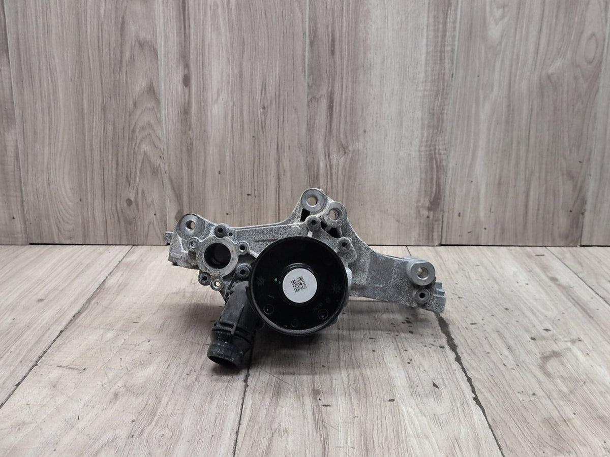 2019-2026 BMW G05 X5 B58B30M1 Engine Motor Cooling Auxiliary Water Pump 8650986