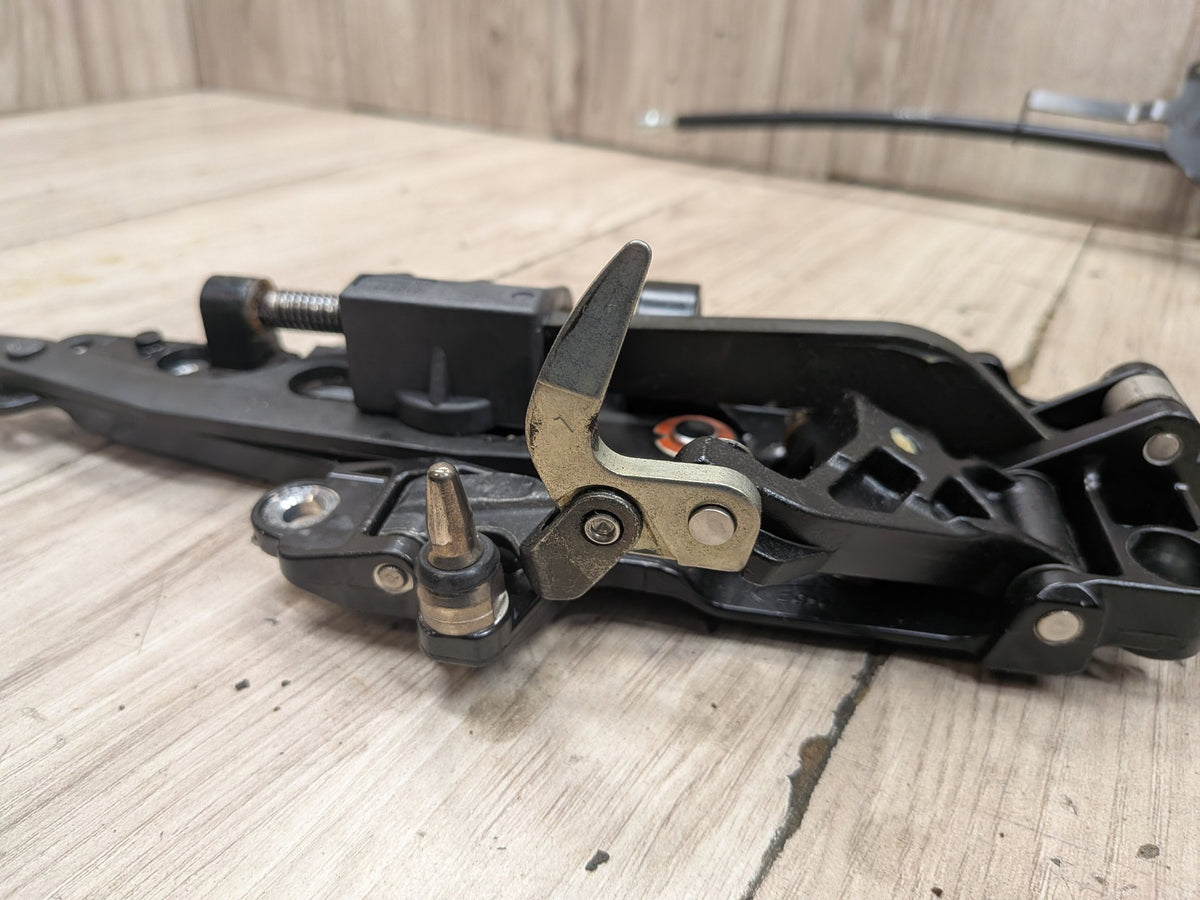 04-10 BMW BMW 650 650CI M6 OEM CONVERTIBLE LEFT RIGHT TOP MOTOR LATCH FRONT LOCK
