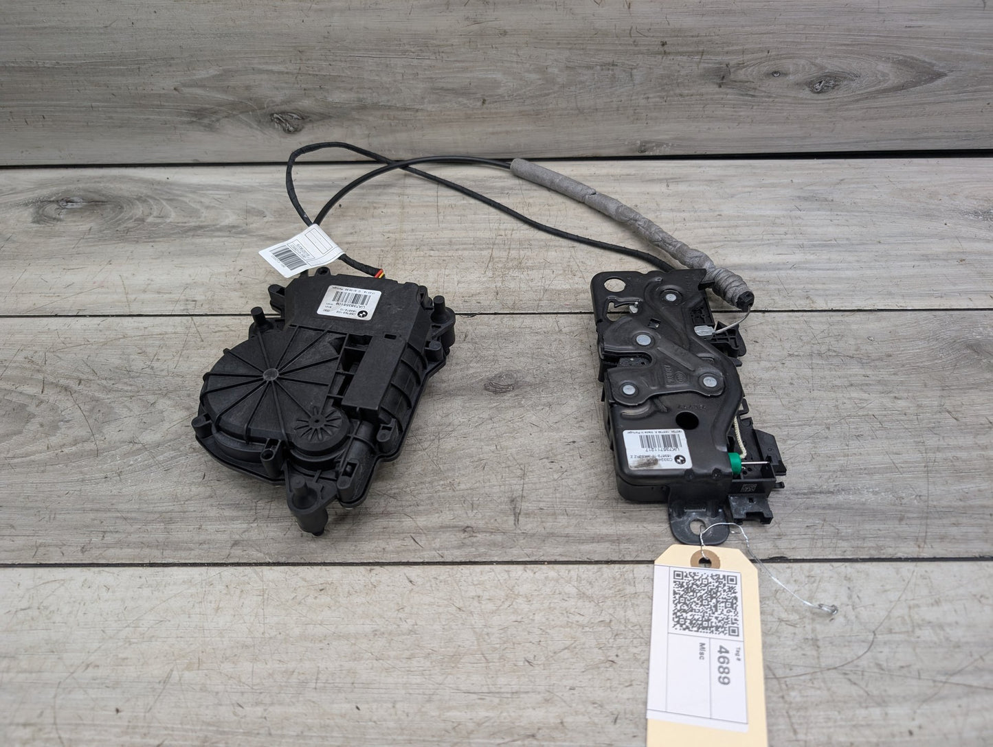 2018 - 2024 BMW X3 G01 Liftgate Trunk Lid Liftgate Lock Latch Actuators SET 7383561 B46B20O1