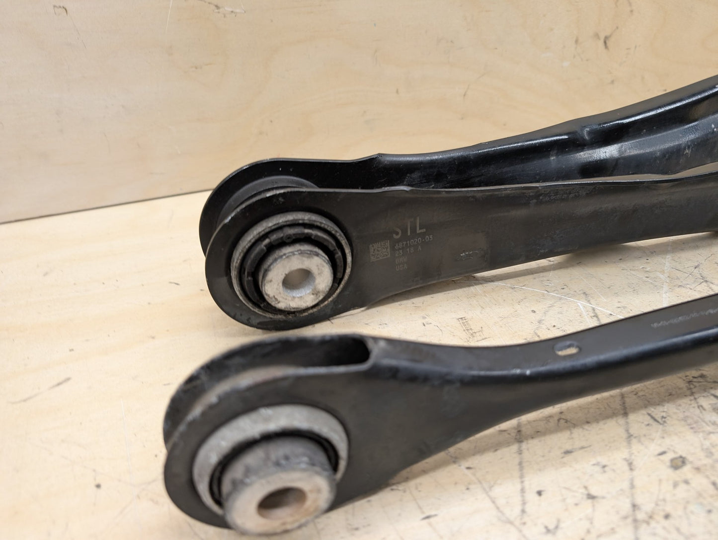 2018-2024 BMW X3 G01 Rear Right Passenger Control Arms SET 6871020