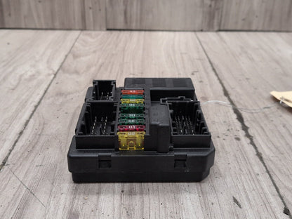 04-10 BMW X3 E83 BCM Fuse Relay Power Junction Distribution Box Module
