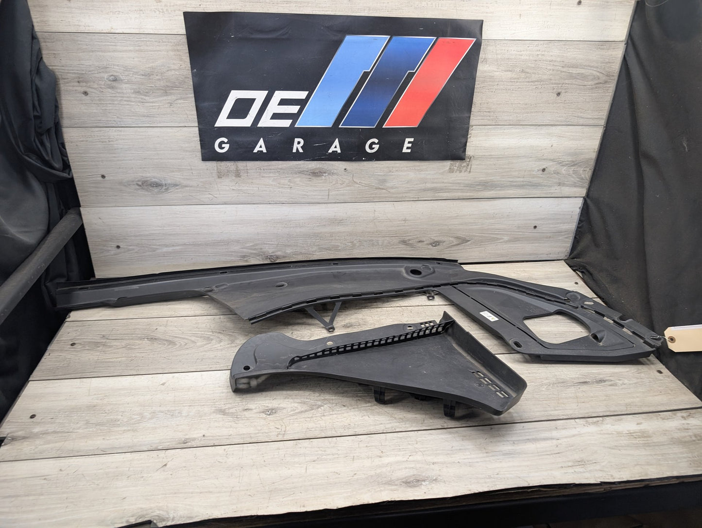 2011-2016 BMW 528i F10 Left Right Engine Bay Cover Panel Seal Trim SET 7019803 Estimated Current mileage:71,680