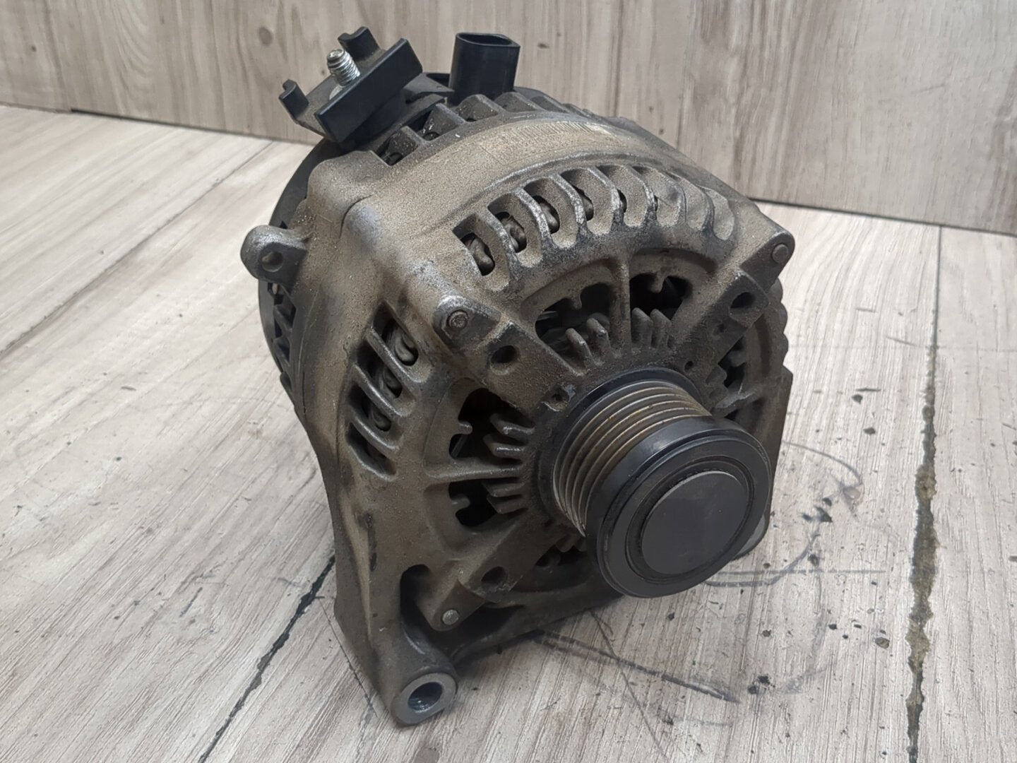 OEM BMW F10 F22 F23 F25 F30 F32 F33 F36 Engine N20 N26 Alternator Generator 170A