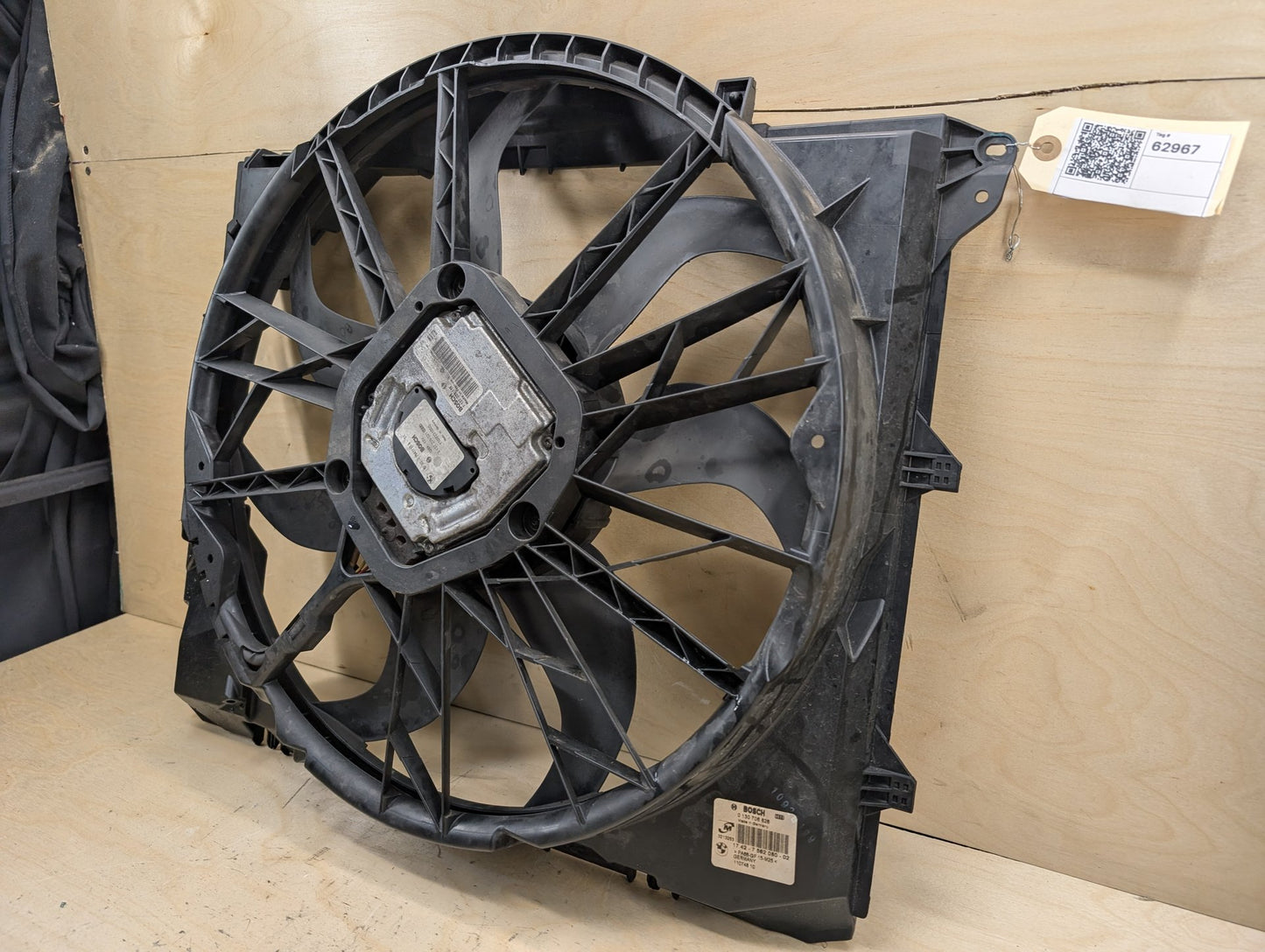 07-13 OEM BMW E82 E88 E90 E92 E93 Engine N52 Radiator Cooling Auxiliary Fan 600W
