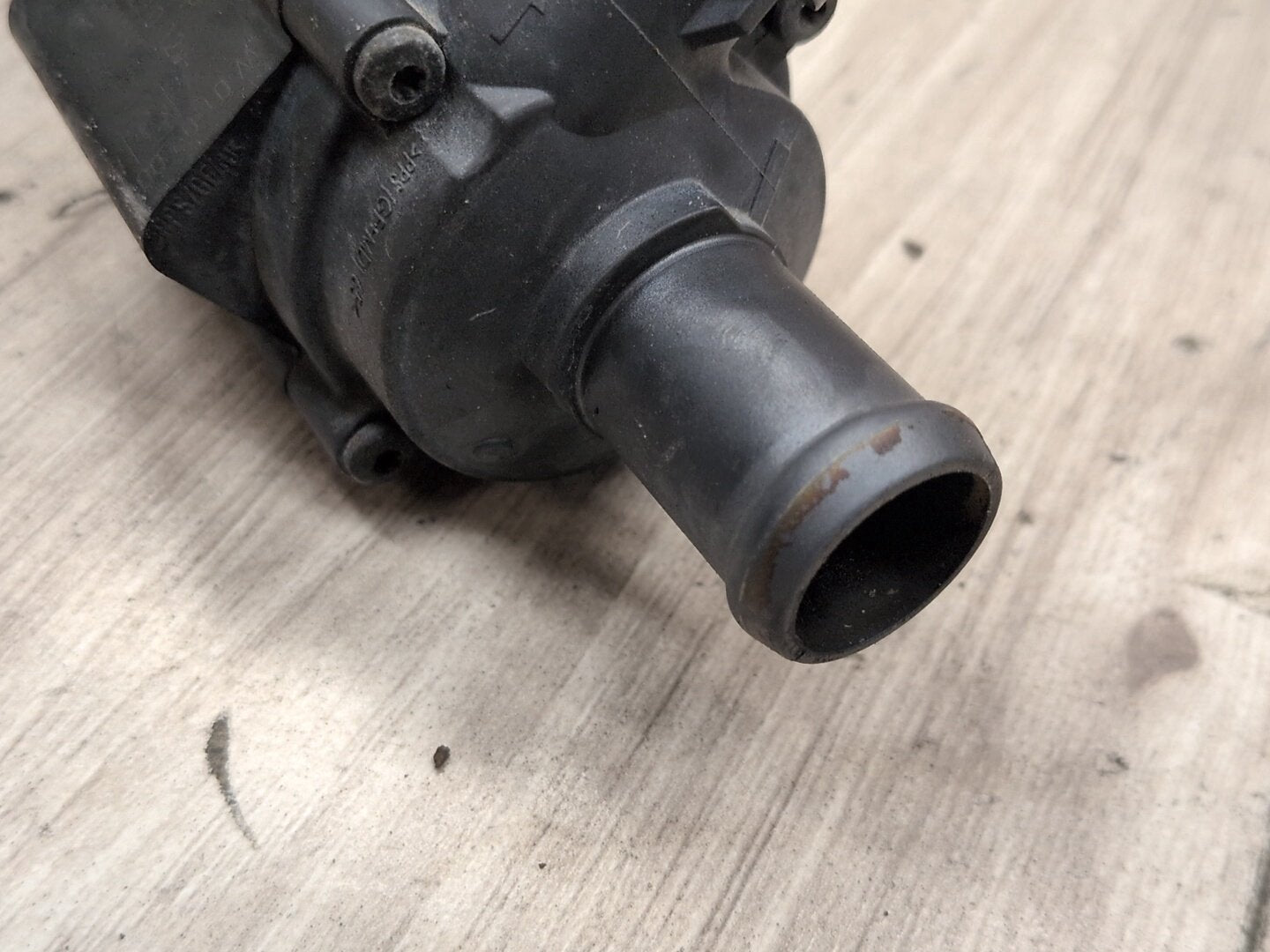 2015-2018 Audi 8U Q3 CCTA Engine Motor Cooling Auxiliary Water Pump 06H121601P