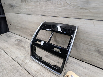 OEM BMW F95 F96 G05 G06 G07 G09 X5 X6 X7 REAR Center Console AC Air Vent Trim