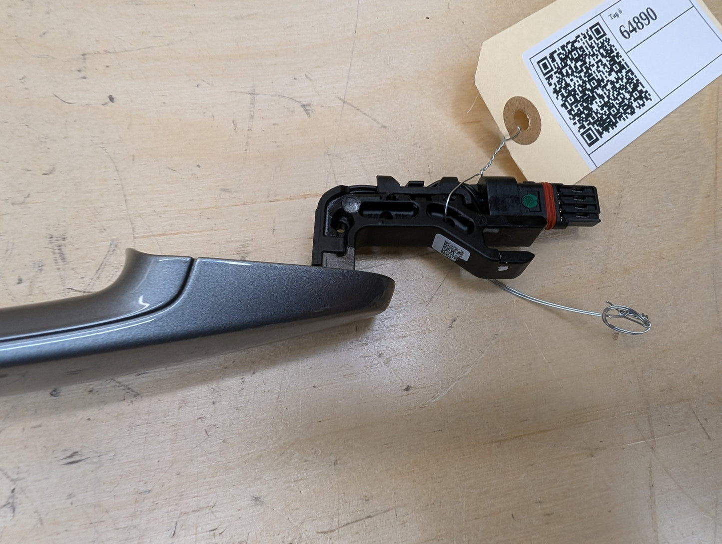 2011-2016 BMW X3 F25 Front Right Passenger Exterior Door Handle w/ Comfort Access 7259420