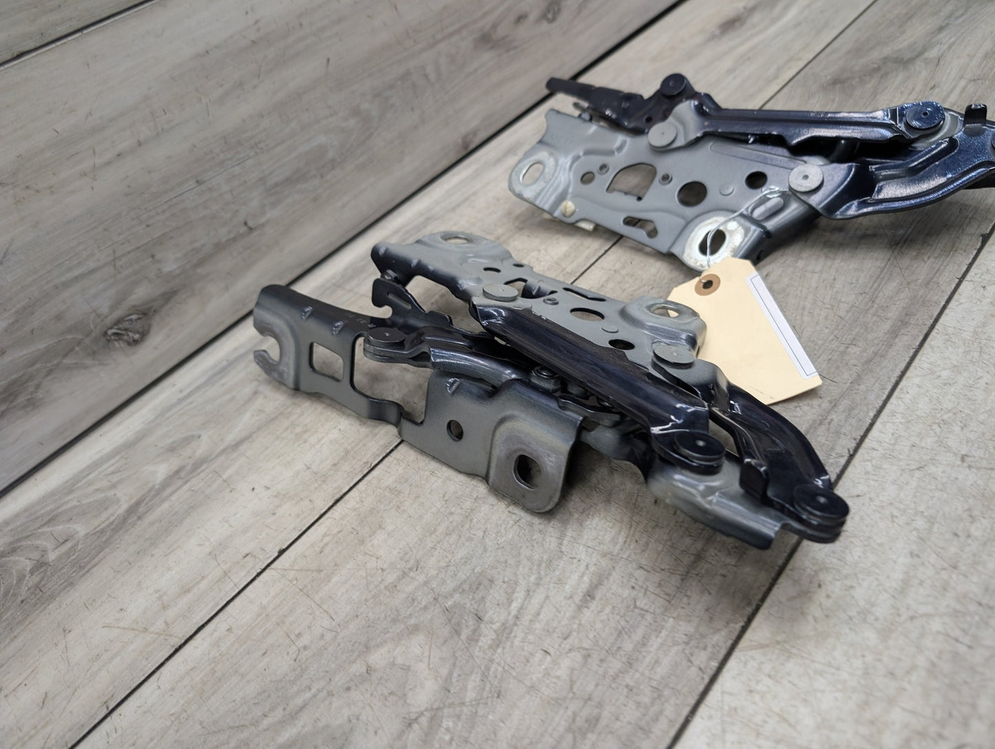 OEM BMW F90 F93 G12 G14 G15 G16 G30 M5 M8 Hood Bonnet Left Right Hood Hinges SET