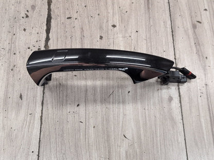 2009-2012 Mercedes-Benz E550 W212 Front or Rear Left Driver Exterior Door Handle w/ Comfort Access OEM