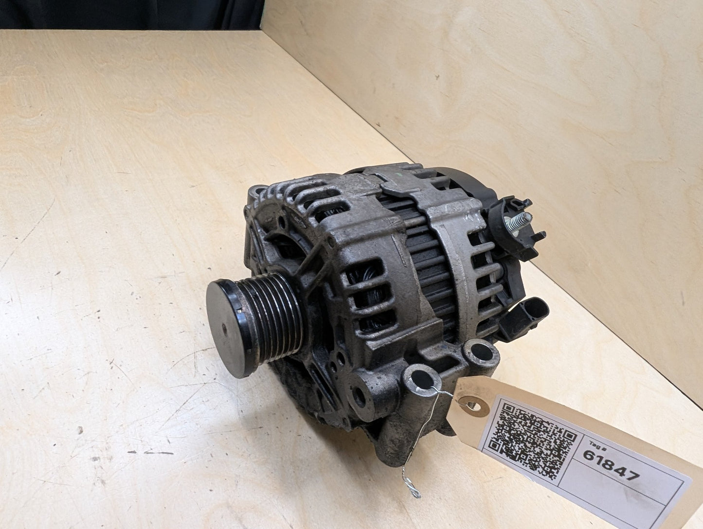 OEM BMW E82 E88 E90 E92 E93 135 335 N54 Charging Alternator Generator 180A