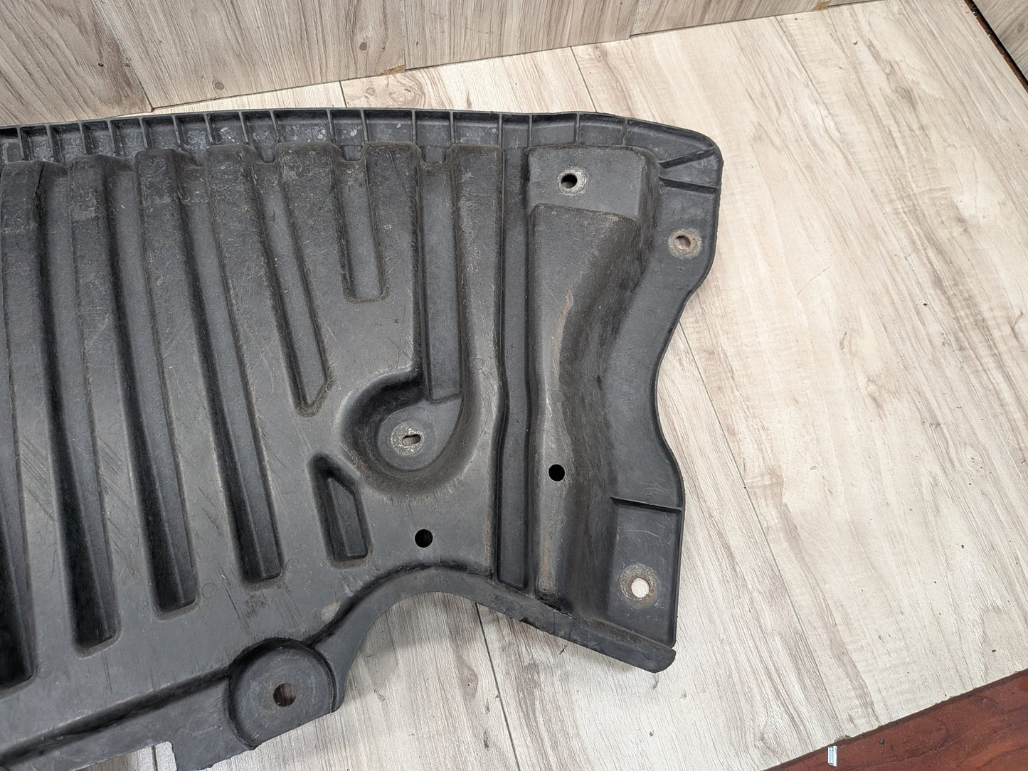 2009-2012 Mercedes-Benz E550 W212 Engine Splash Guard Shield OEM