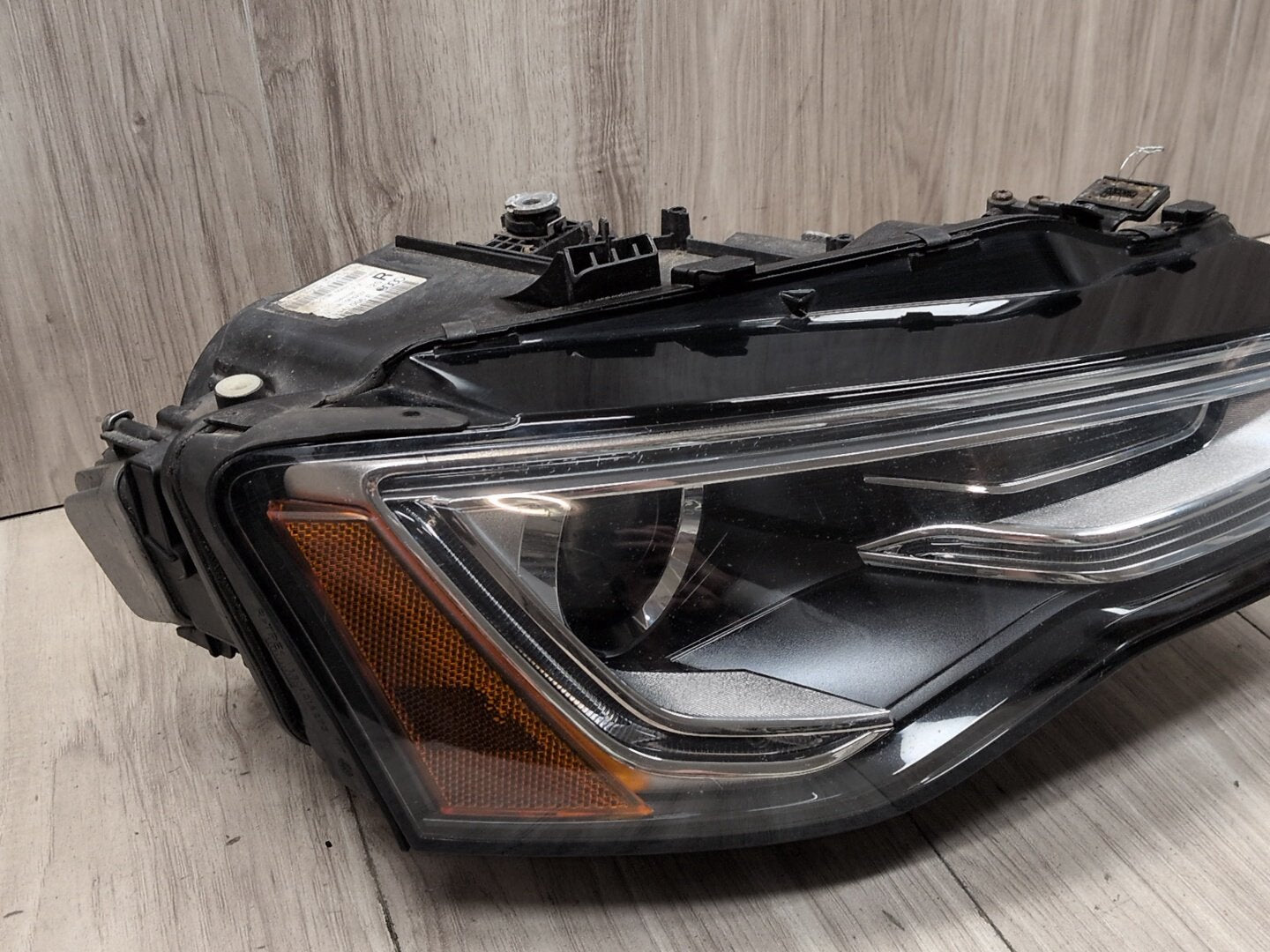 2013 - 2017 Audi S5 8T Front Right Passenger Headlight w/ Modules SET 8T0941006E CTUB