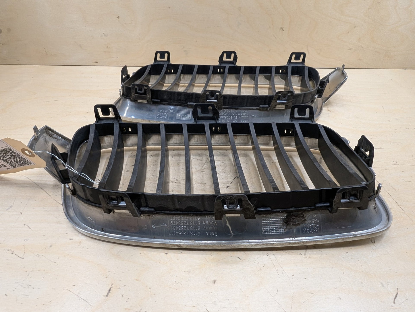 2012-2018 BMW 328i F30 SPORT Front Left Right Upper Bumper Cover Kidney Grilles SET 7260497