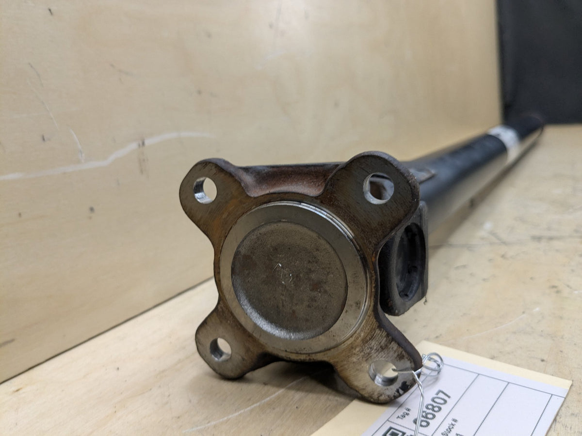 16-21 OEM BMW F90 G01 G05 G12 G30 750 AWD Front Driveshaft Axle Drive Shaft