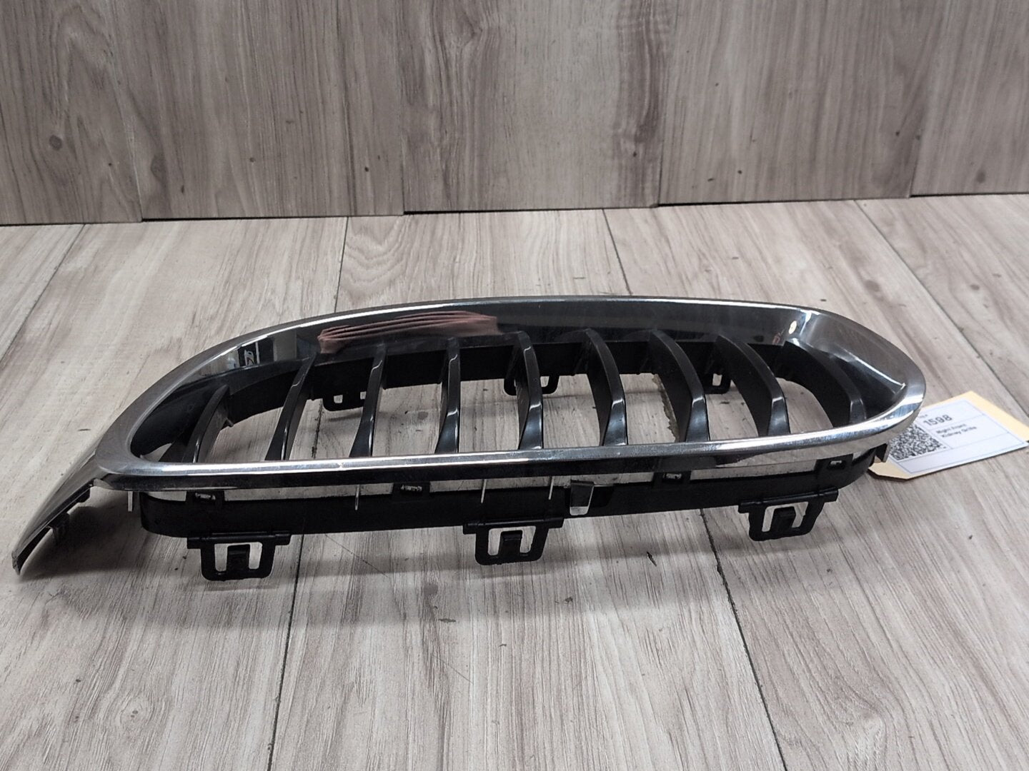 2014 - 2015 BMW 440i F36 Front Right Passenger Upper Bumper Cover Kidney Grille 7294817 B58B30M0