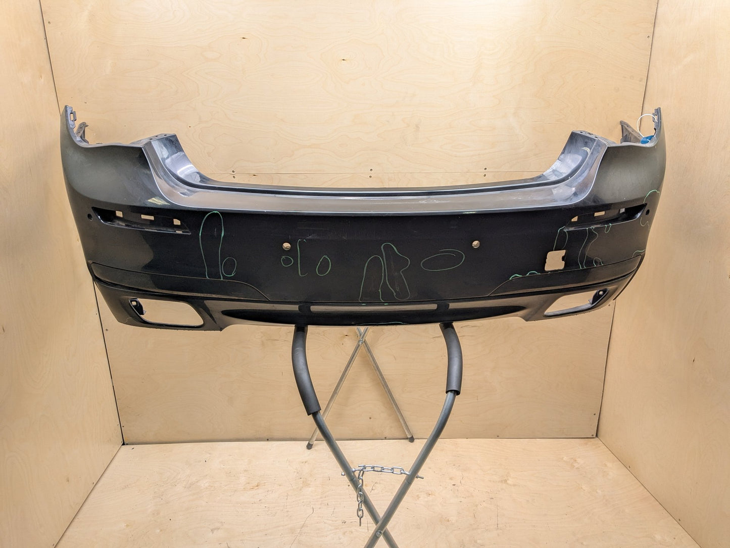 *09-15 OEM BMW F01 F02 740 750 Rear Bumper M SPORT Cover w/ PDC Holes Black 475