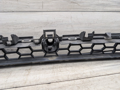 2015 - 2019 BMW X6 F86 Front Middle Center Bumper Cover Grille 8056341 S63B44T2