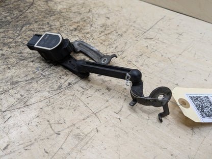2006-2011 BMW 335i E90 Suspension Height Level Sensor 6785205 OEM