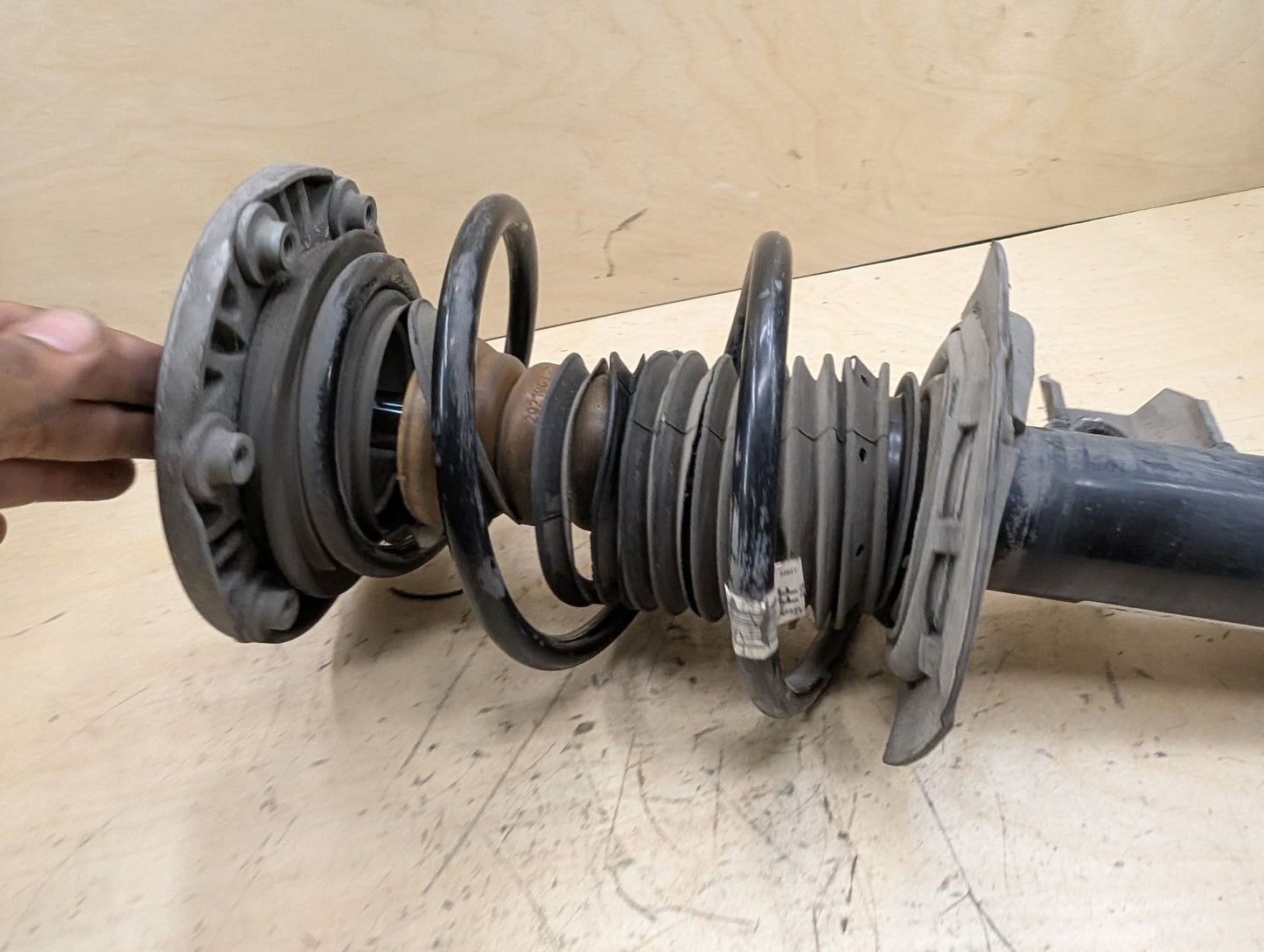 2012-2018 BMW 320i F30 - Front Left or Right Spring Strut Shock Absorber PN: 6791579