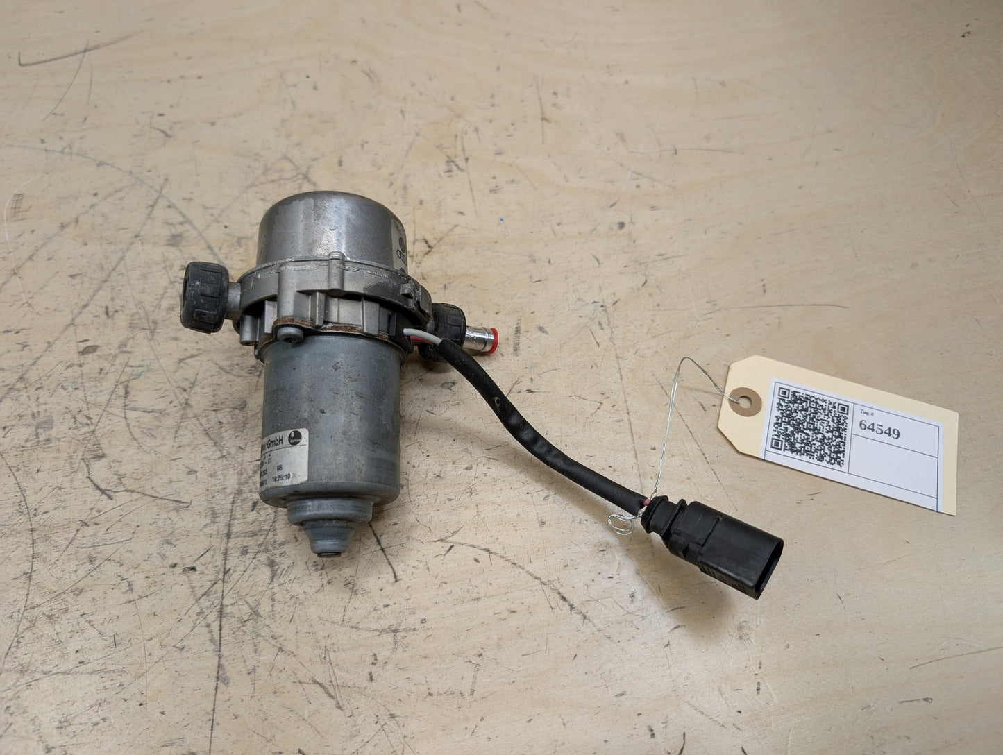 02-15 Audi A4 A5 A6 Q7 RS5 S4 S5 S6 Power Brake Booster Vacuum Pump 8E0927317H