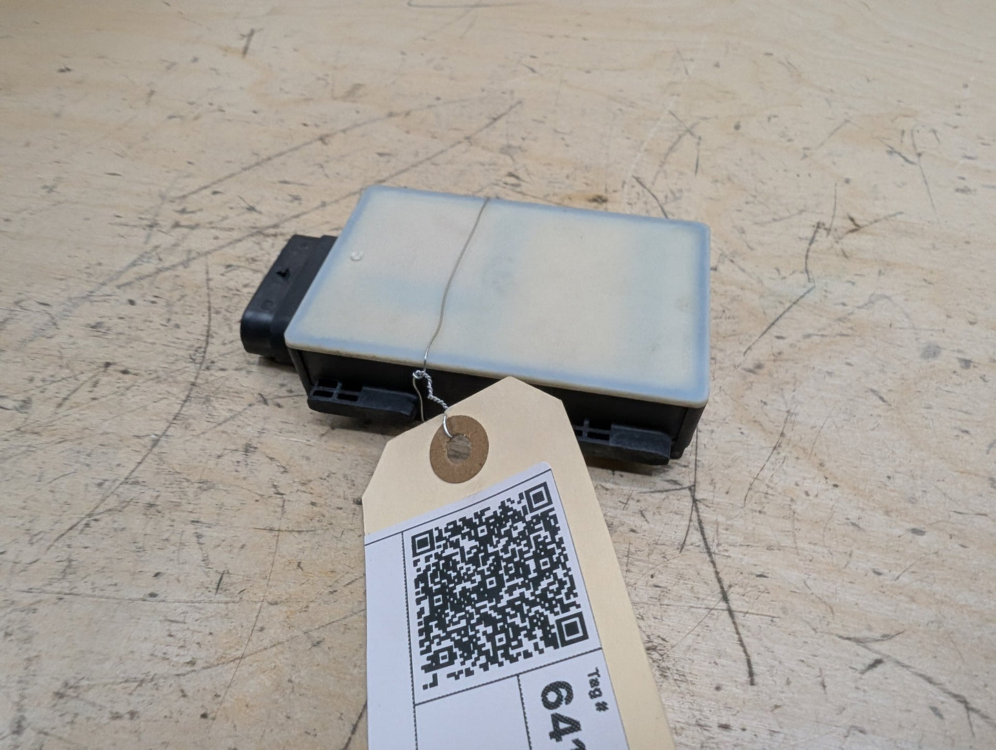 2016-2022 BMW 750i G12 Blind Spot Lane Sensor Radar Module 6877834