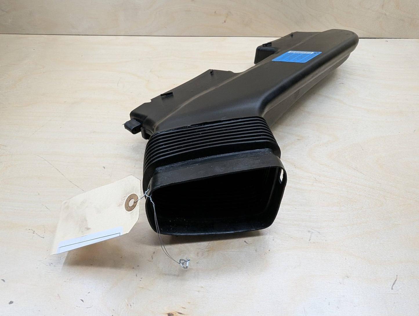 06-13 OEM BMW E84 E90 E92 E93 Engine N52 Front Inlet Intake Tube Pipe Air Duct