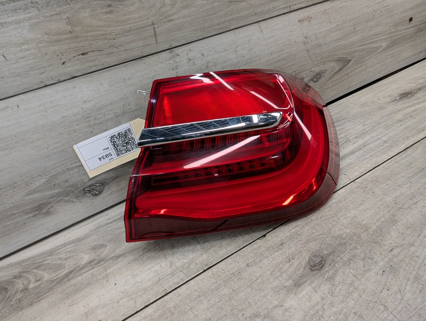 16-19 OEM BMW G11 G12 740 750 M760 B7 Rear Right Passenger Outer LED Tail Light