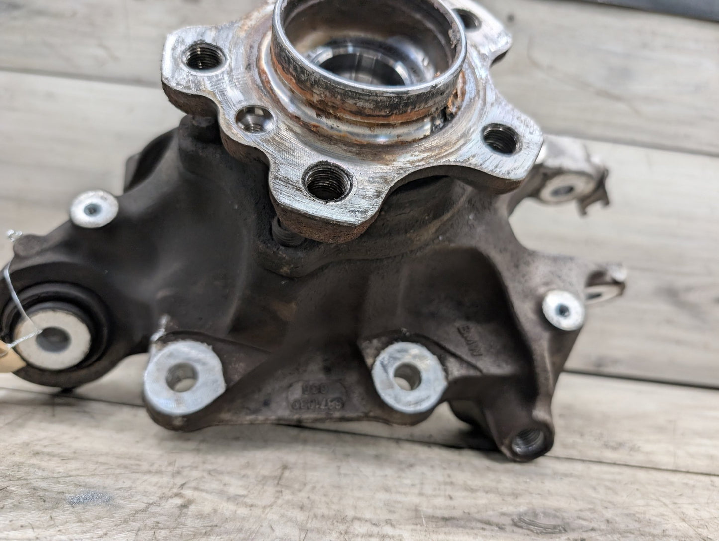 OEM BMW G01 X3 30i 30iX M40iX REAR Right Passenger Knuckle Hub Spindle Bearing