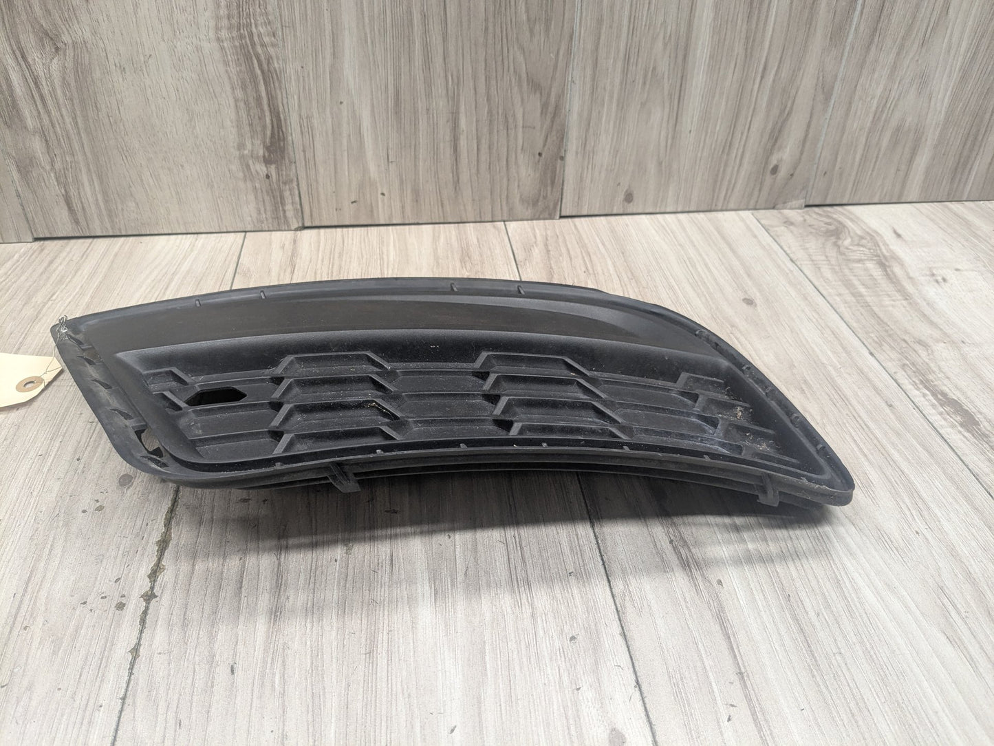 2011 - 2017 BMW X3 F25 Front Left Driver Bumper Cover Grille 8050445 N20B20O0