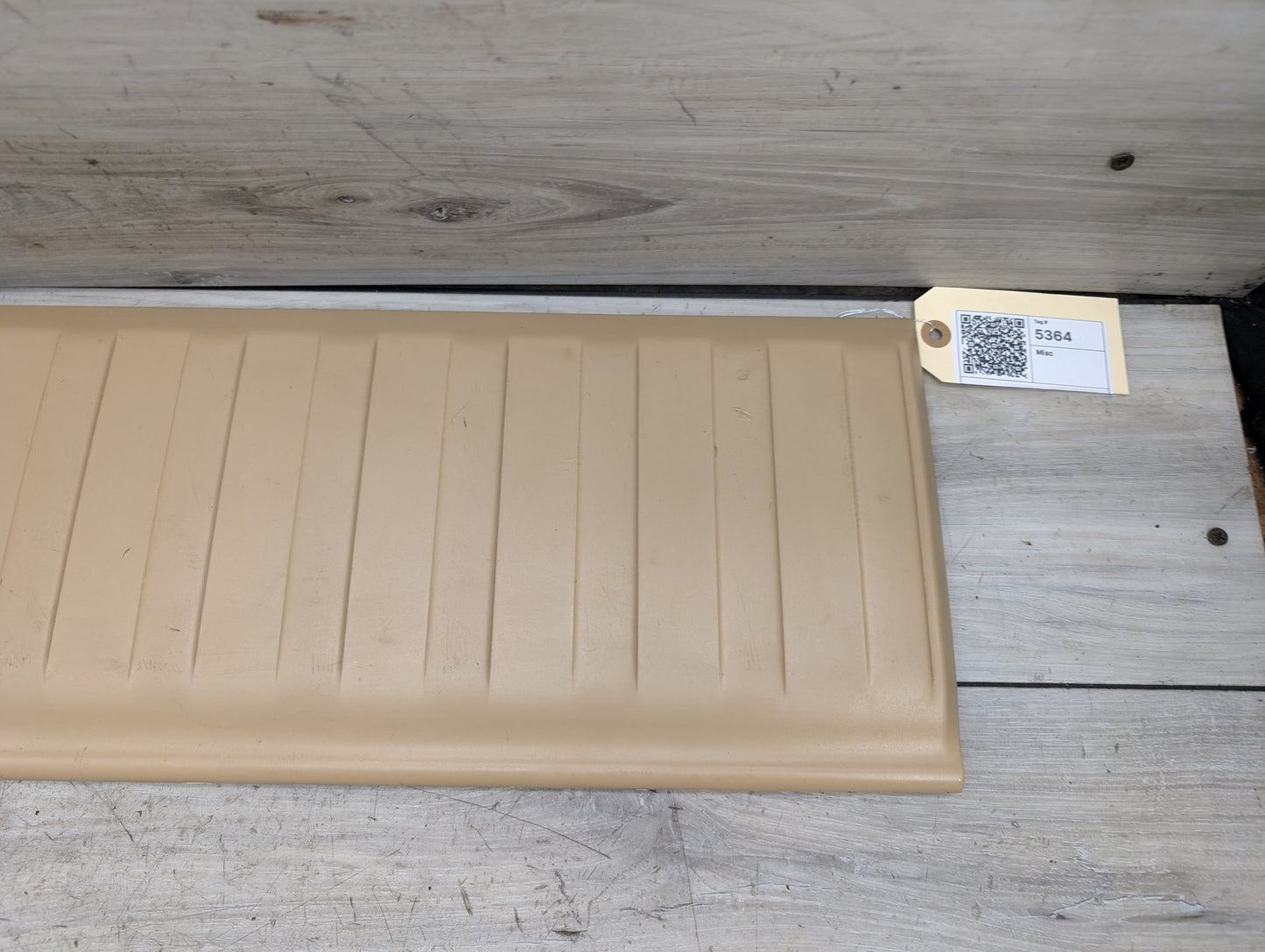 2007-2013 BMW X5 E70 Rear Trunk Cargo Scuff Loading Trim Cover Plate 7145899