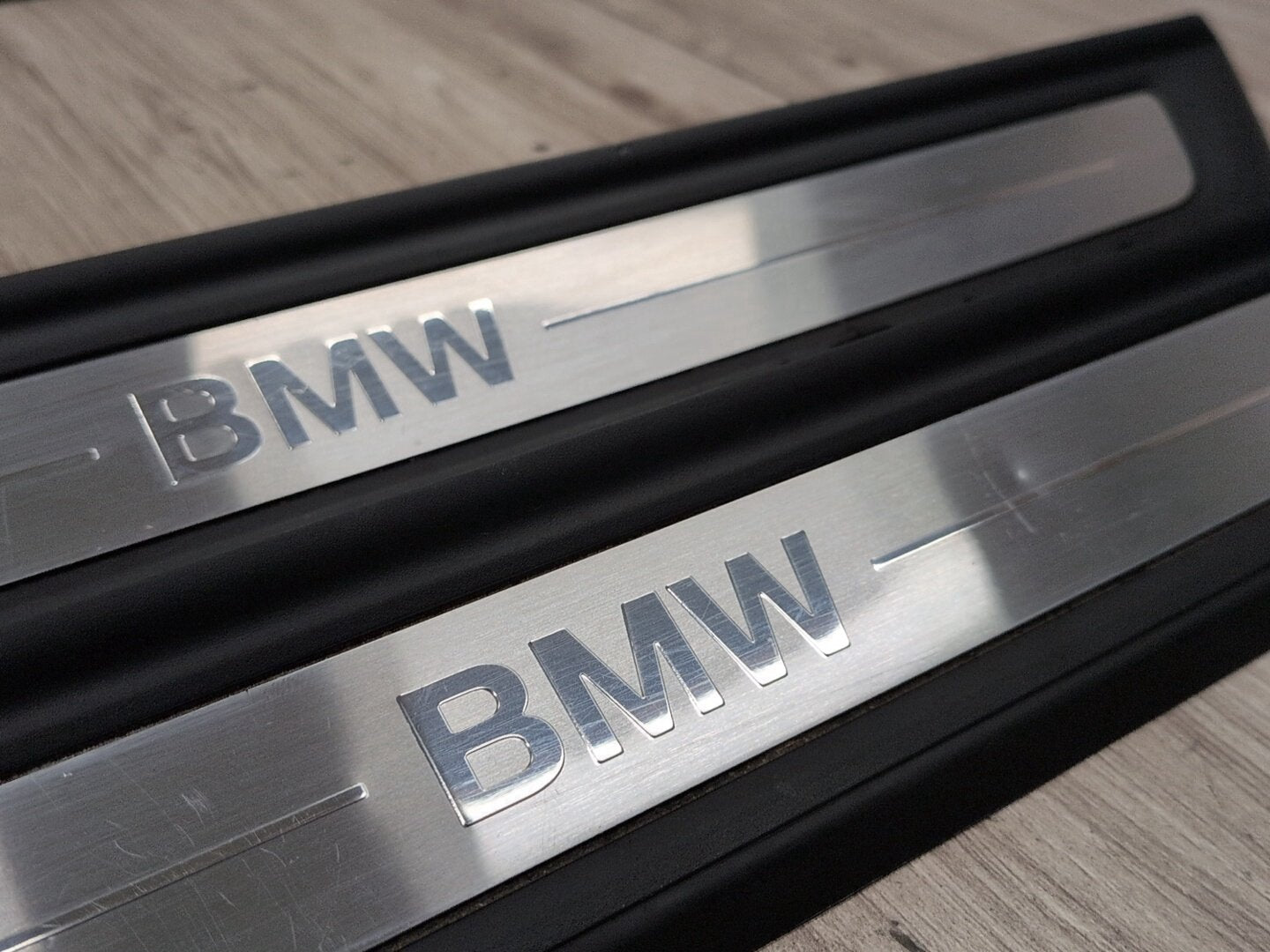 2019-2026 BMW 330i G20 Front Left Right Scuff Plate Door Sill SET 7407377
