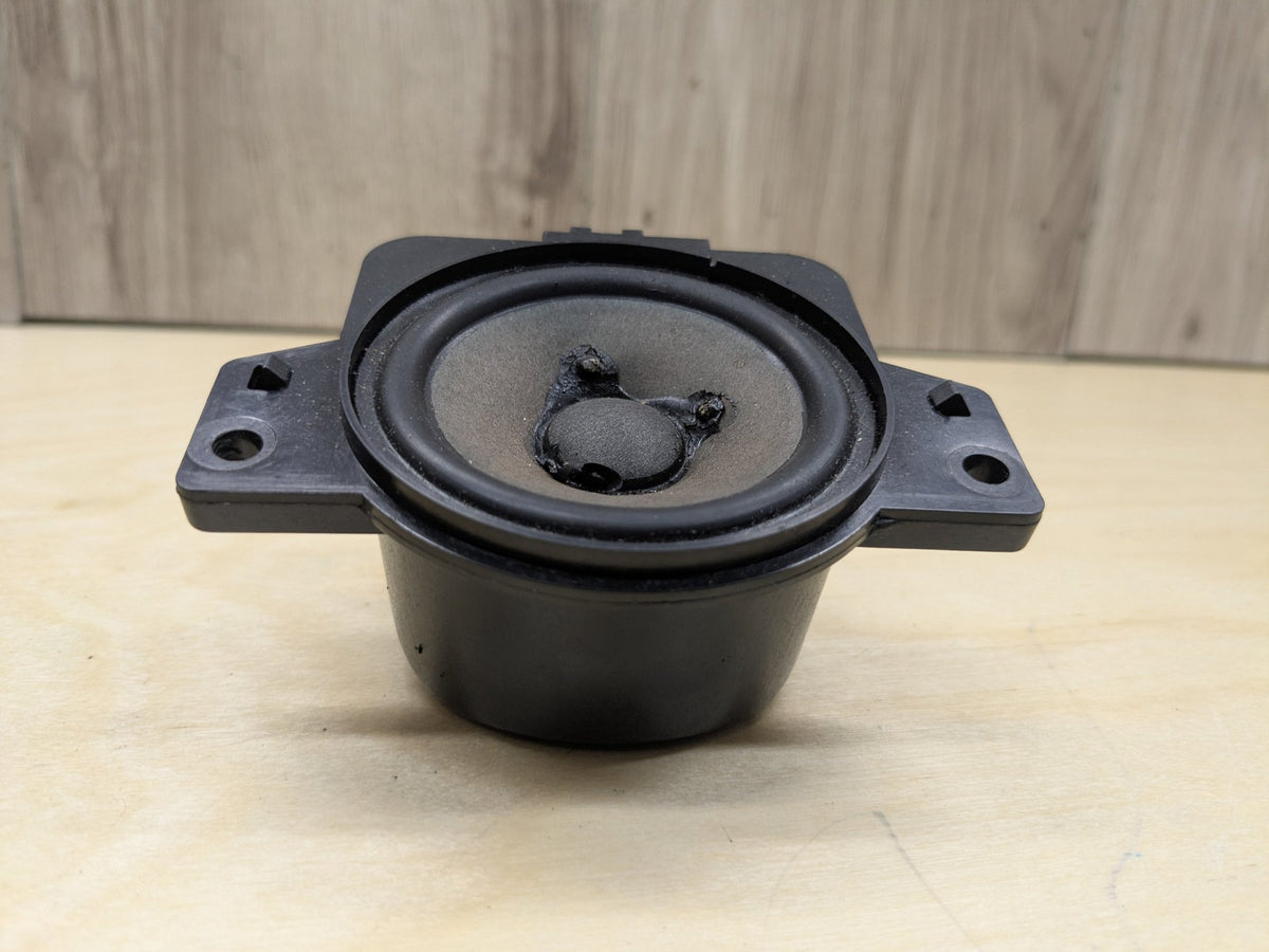 2009-2011 Mercedes-Benz SLK-Class R171 Speaker A1718201002 OEM