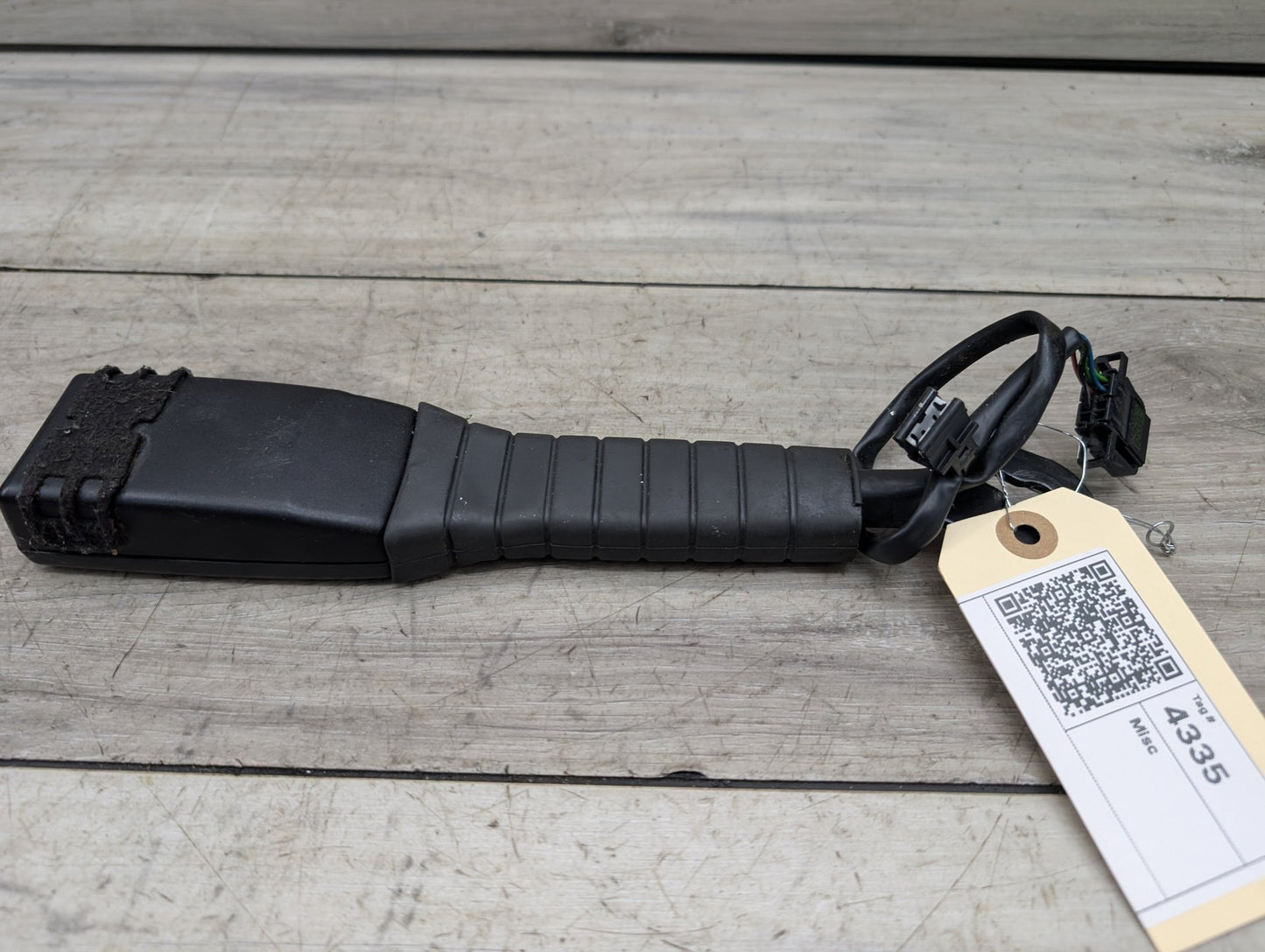 2008 - 2017 Audi S5 8T Front Left Driver or Right Passenger Seatbelt Seat Belt Buckle 8K08577556