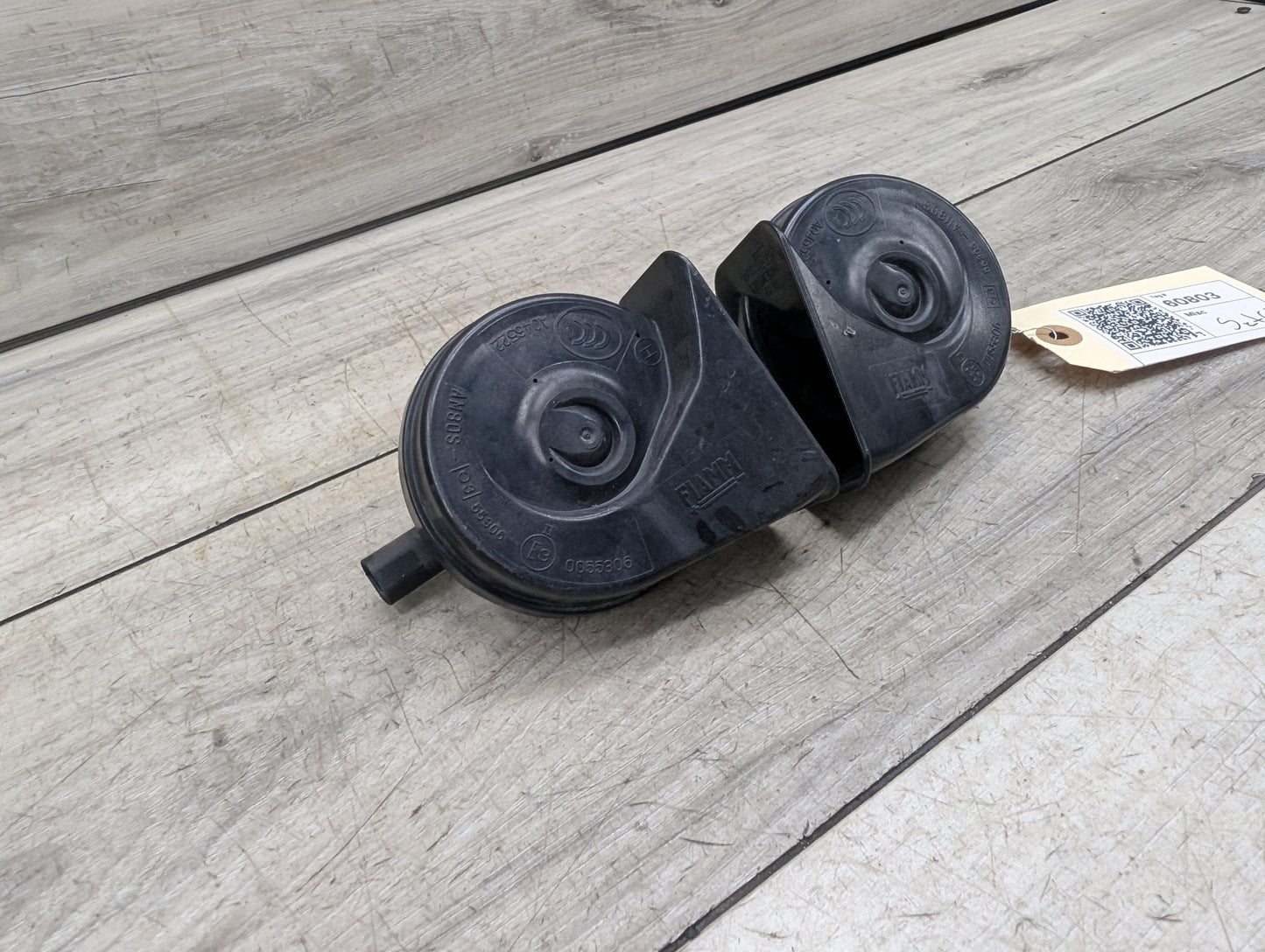 2007-2013 BMW 328i E93 Alarm Horns SET 7159421