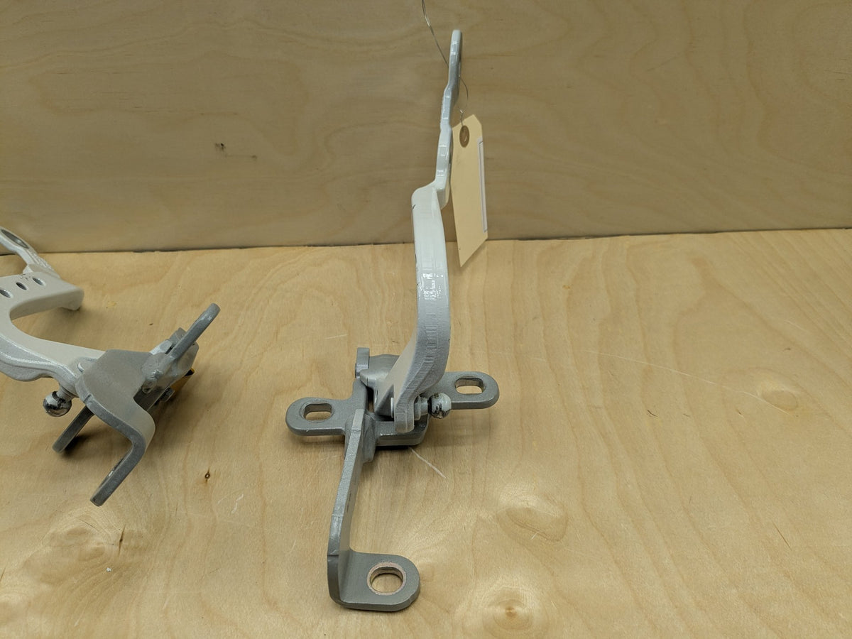 2018-2025 BMW X3 G01 Rear Upper Liftgate Trunk Support Hinges SET 7397315 OEM
