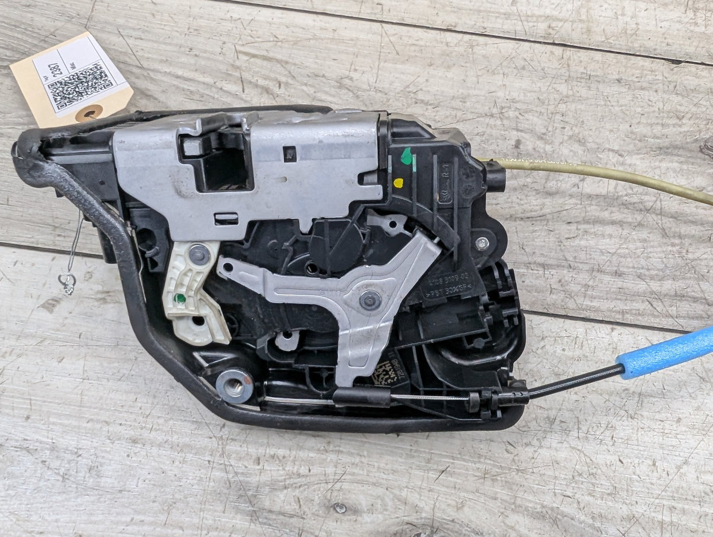 2015 - 2019 BMW X6 F86 Front Right Passenger Door Latch Lock Actuator w/ Soft Close 7281948 S63B44T2