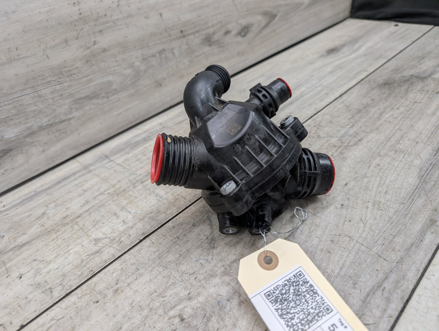 BMW E70 X5 N55B30A Engine Motor Heat Coolant Thermostat 7601158