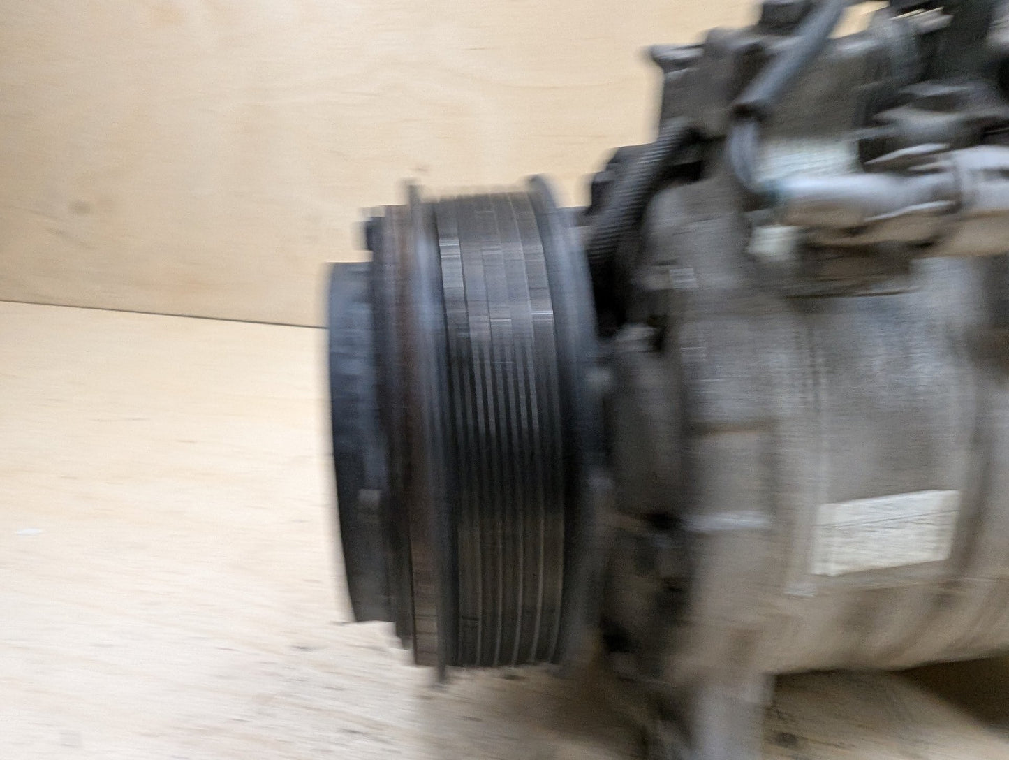 2012-2018 BMW F30 328i N20B20O0 Engine Motor A/C AC Compressor Clutch Pump Pulley 9216466