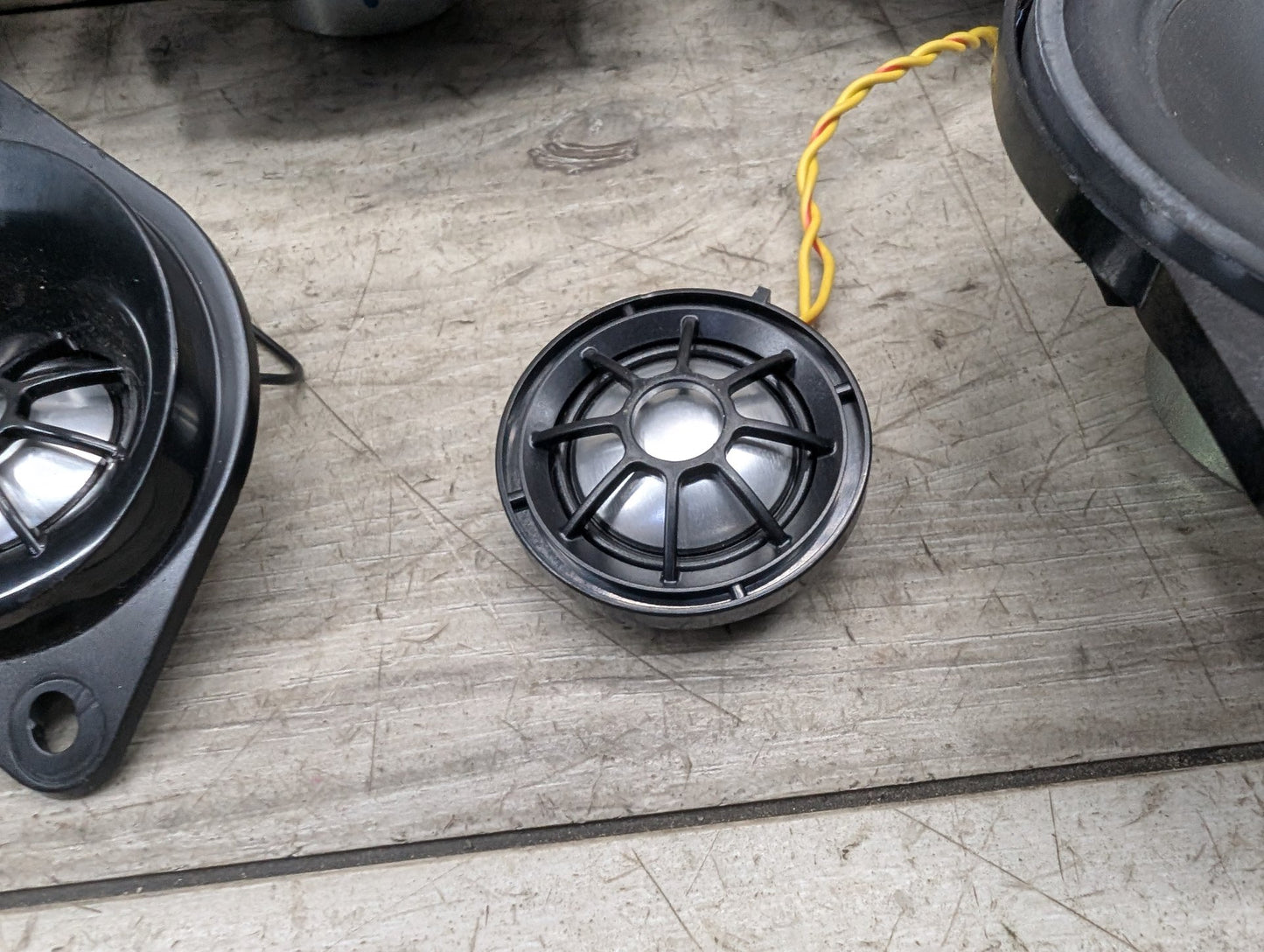 2016 - 2018 BMW 750i G12 Speakers SET 9368383 N63B44O2