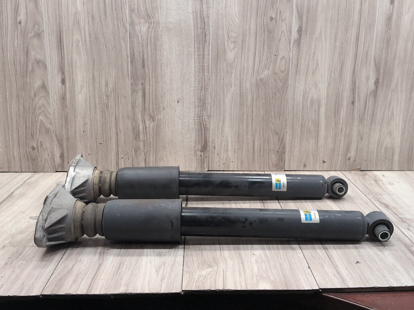 2014-2020 BMW 435i F32 Rear Left Right Strut Shock Coil Springs SET 6873756