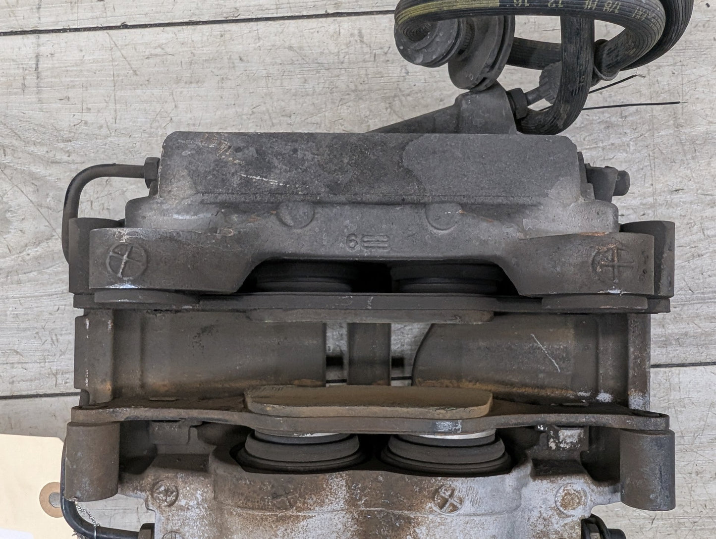 17-20 OEM BMW G11 G12 G30 540 740 750 Front Left Driver Brake Caliper Gray