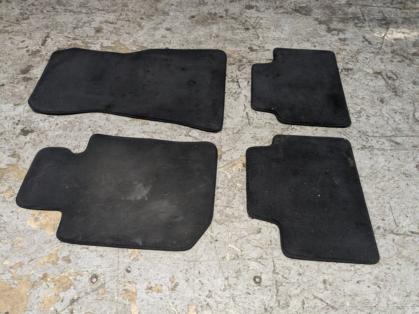 2019 - 2026 BMW 330i G20 Front Rear Left Right Mat Carpet Floor Mats SET 7481640 B46B20O1