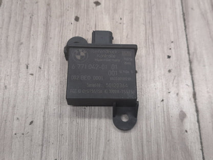 OEM BMW E85 E88 E90 E92 Z4 Transmitter Tire Pressure Monitor Sensor TPMS RDC