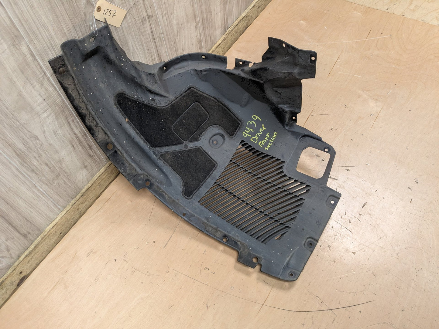 2014 - 2018 BMW X5 F85 Front Left Driver Wheel Fender Liner Splash Guard 7290853 S63B44T2