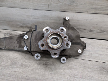 OEM BMW G30 530 540 M550 AWD Front Right Passenger Hub Spindle Knuckle Bearing