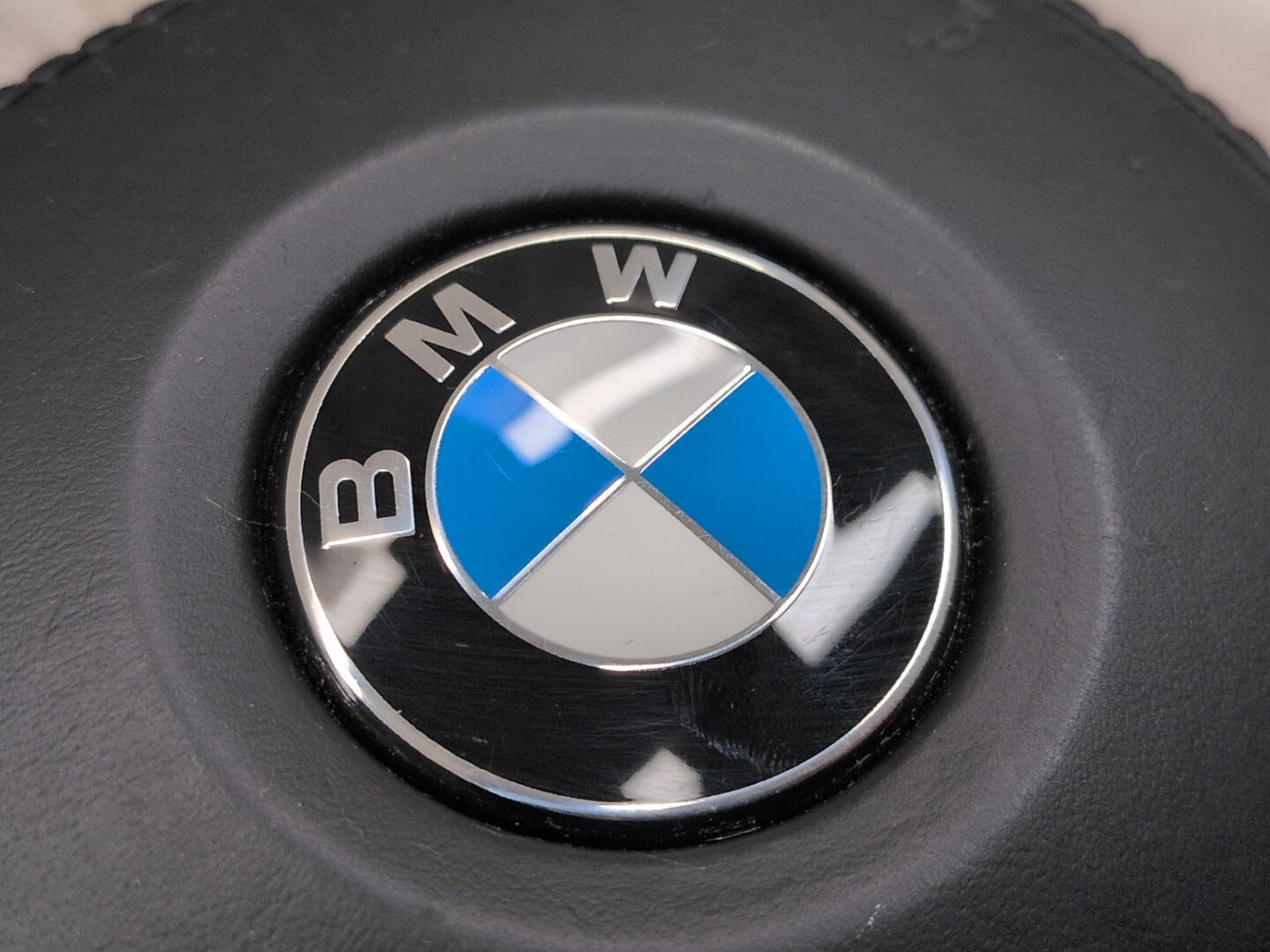 OEM BMW F90 F95 F97 G01 G12 G30 M5 M8 Front Driver Steering Wheel Airbag Air Bag